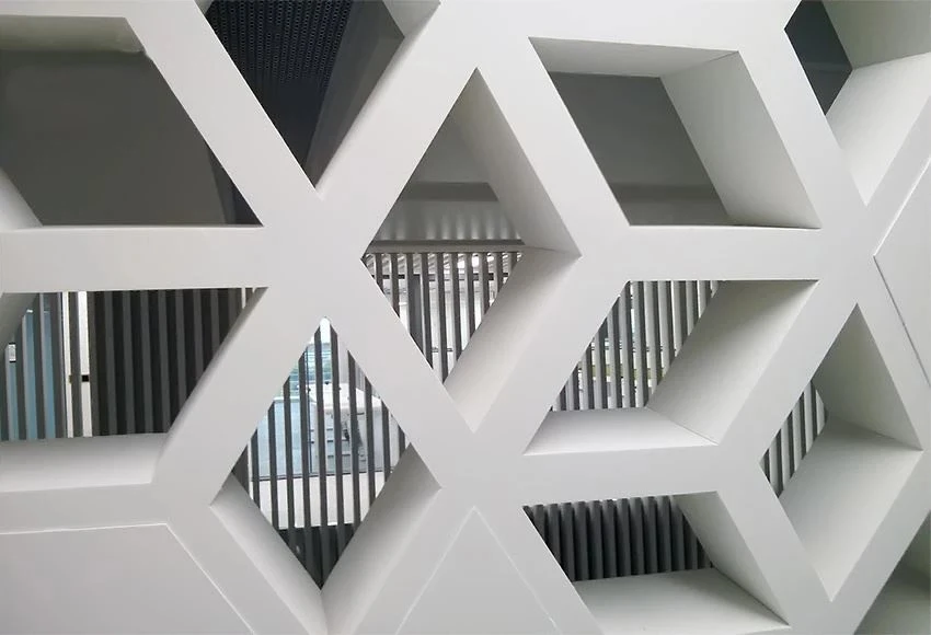 Square pattern Square pattern