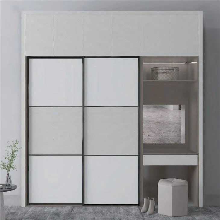 Imitatie houten aluminium kledingkast